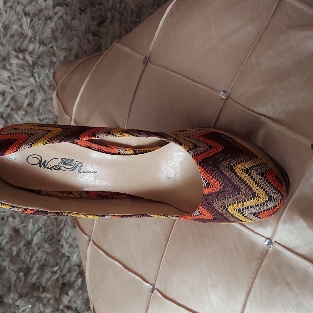 Heels - Picture 2 of 2